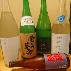 酒好き店主厳選◎ここでしか出会えない旬酒と和牛