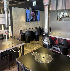 本格韓国料理&サムギョプサル ヒプチロの雰囲気1