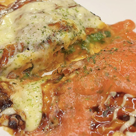 名物とんぺい焼きに鉄板焼き！豊富なアラカルトメニュー