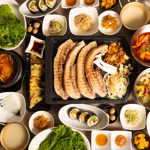 道内でも珍しい生サムギョプサル専門店！他にも人気の韓国料理を取り揃えております！