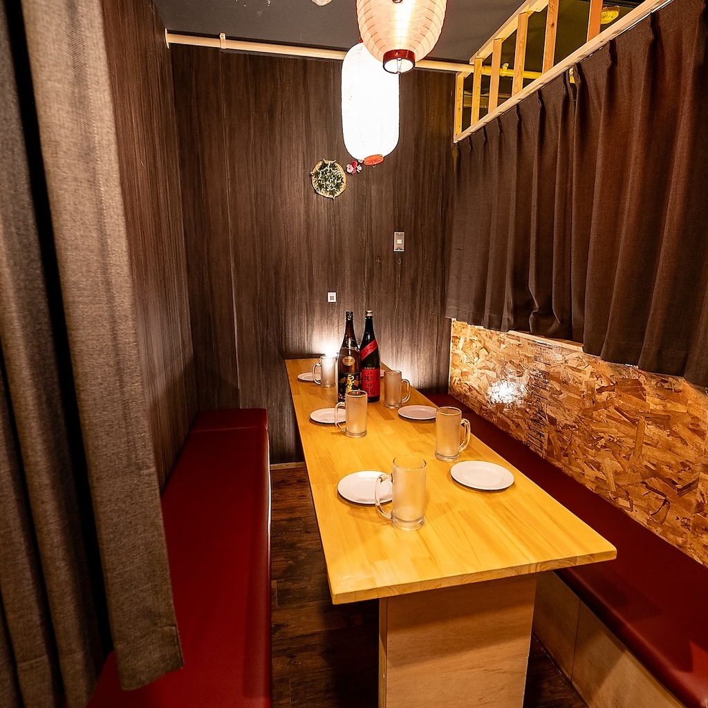 【広電本線立町駅徒歩4分】焼き鳥&野菜巻き食べ放題個室居酒屋！