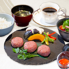 12月6日(土)よりハンバーグランチ販売スタート！