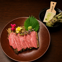 生タンと上質焼肉を香ばしく！お一人様でも楽しめる空間