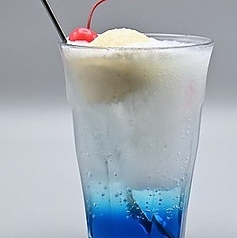 ブルーハワイクリームソーダ