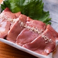 料理メニュー写真&nbsp;各種鶏料理をお楽しみください！