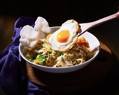 豚肉のピリ辛レタスチャーハン(2辛)