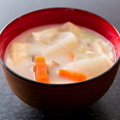 お野菜たっぷりお味噌汁