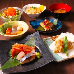 嘉肴萬菜 まるいけ ○いけの特集写真