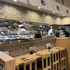 ライブ感あふれるカウンター席です！