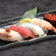 旬の各種鮮魚をお手頃価格で楽しめます！