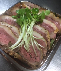 鴨の燻製バルサミコソース