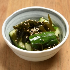 きゅうりと三陸わかめの酢の物