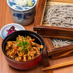 ごまそばと散らし桜海老天小丼のセット
