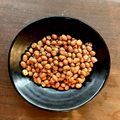 にんにく揚げ 1個/ピーナッツ 各