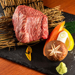 :期間限定メニュー一例！"豪快に肉に食らいつきたい！"そんなオーダーにお応えする『塊肉』！