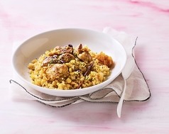 炭焼きチキンのガーリックバターピラフ