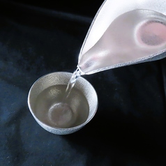 旨味が共鳴する馬刺し×日本酒