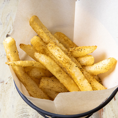 スパイシーフライドポテト