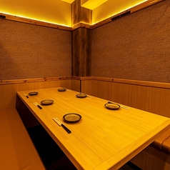 8~16名様でご利用いただける個室