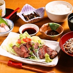 牛1頭から3～5kg程しか取れない希少部位『ザブトン』を使ったステーキランチ！