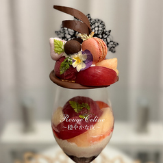 夜パフェ　バーガンディのおすすめ料理1