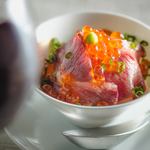 初号店から大人気の逸品。薄切りサーロイン×イクラの相性が抜群です！