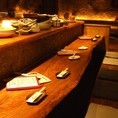 カウンター席も【掘りごたつ】でゆったり