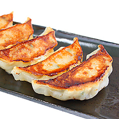 黒豚焼き餃子や点心が充実◎多彩な本場の味を楽しむ♪