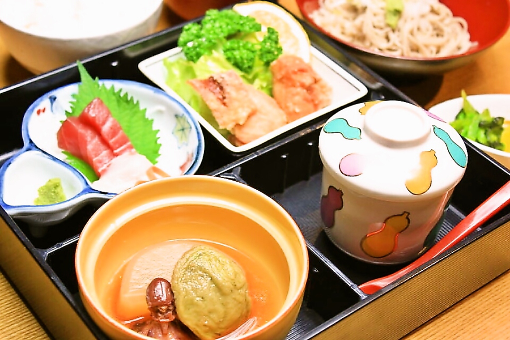 各種仕出し、お弁当はお客様のご希望、ご予算に応じてお作りできます！ 気軽にご相談ください。