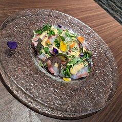 本日鮮魚のカルパッチョ~フルーツソース~
