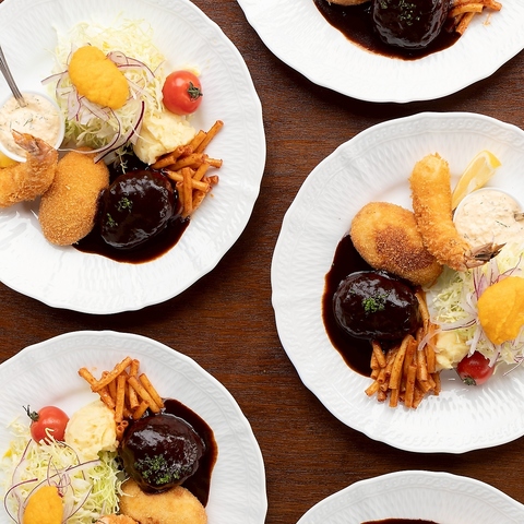 一から手作りの洋食とケーキが楽しめる洋食屋です。