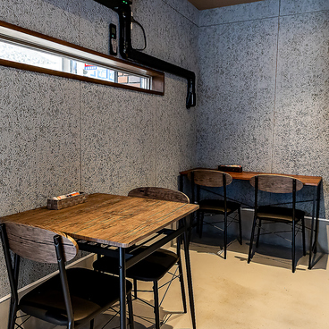 なにわ亭の雰囲気1