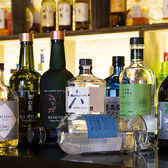 ウィスキーを始め、流行りのジンなど豊富に取り揃えております。その日の気分に合わせたお酒をご用意致します♪