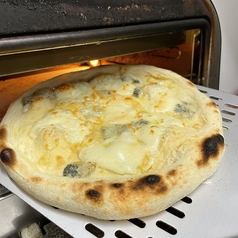 【お得なディナーセット】通常よりチーズ多め！クワトロフォルマッジ