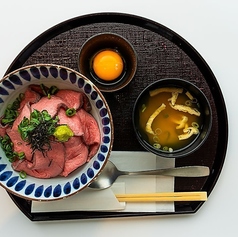 ローストビーフ丼