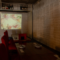 プロジェクター完備♪貸切利用も◎