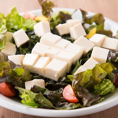 豆腐サラダ
