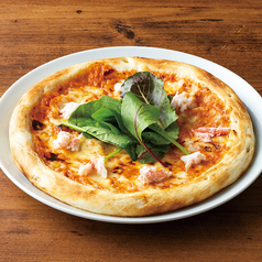 紅ズワイガニのピザ/マルゲリータピザ　各