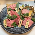 料理メニュー写真 近江牛特撰大皿6種盛り合わせ