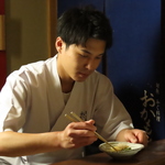 その時期に良い魚介を使った、お刺身をはじめとする一品料理を一年中お楽しみください！