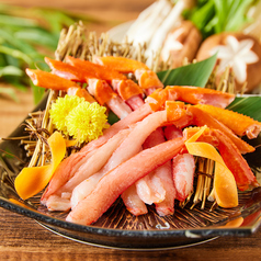 北海道で獲れた本タラバ蟹など、鮮度抜群の魚介類が自慢です。素材本来の味をお楽しみください♪の写真