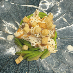 アボカド酒盗クリームチーズ