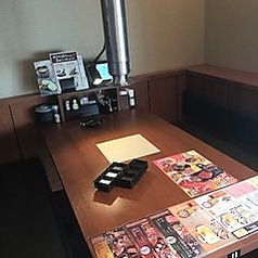 気兼ねなく食事ができる居心地の良い空間を提供しています。