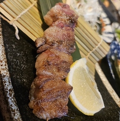 あか牛牛カルビ串/和牛ハラミ串