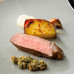 【ディナー限定】牛肉の炭火焼 秋野菜を添えて バニェットソース