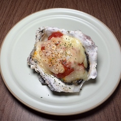 《広島牡蠣のオーブン焼き》 トマトチーズ