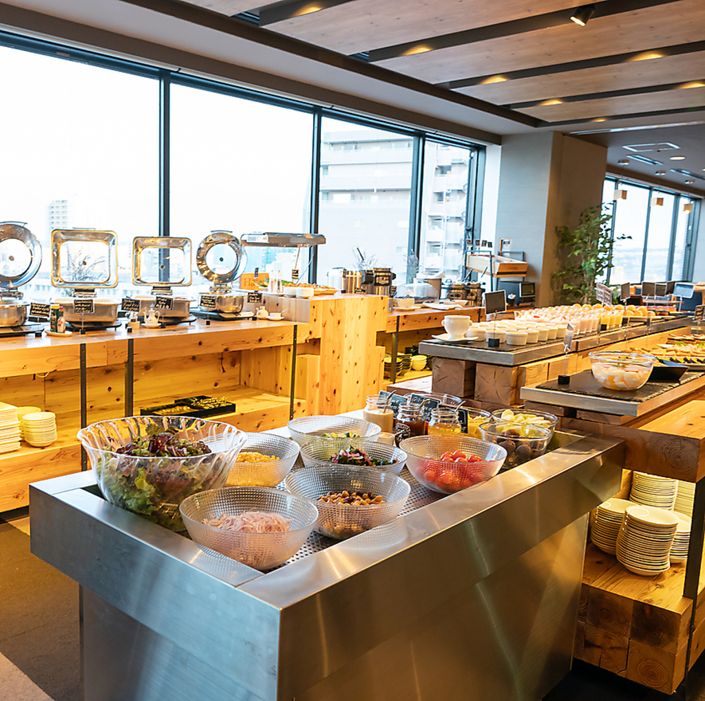 種類豊富で本格料理が盛りだくさん、嬉しいバイキング♪