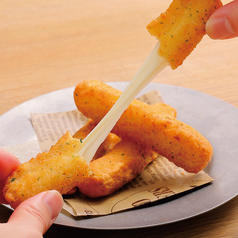 のび～るモッツァレラチーズフライ