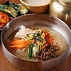 冷麺、ビビン麺(韓国風辛い混ぜそば)