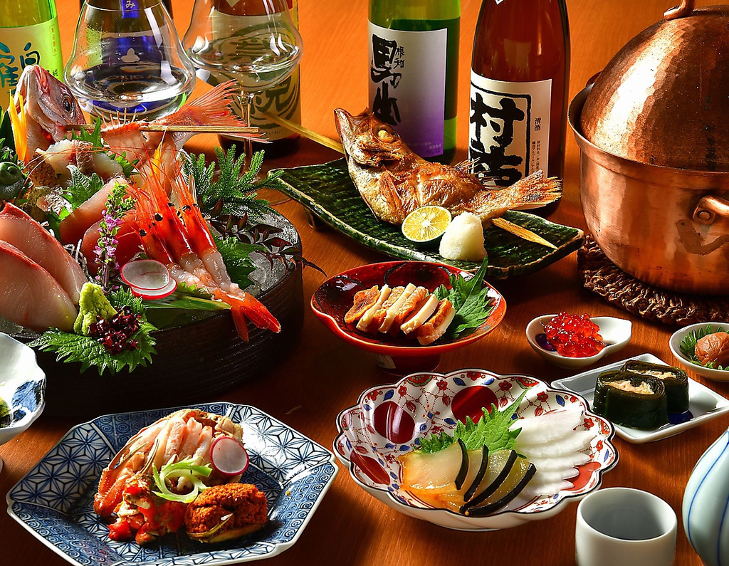 新潟地酒とおばんざい・各種新潟珍味をご用意。マリアージュをお愉しみください。